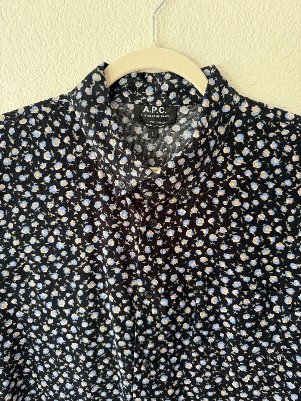A.P.C. Rue Madame Paris Navy Floral Needlecord Button Up Shirt Large